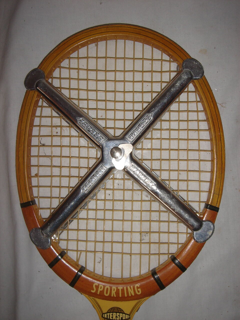 Former tennis racket Donnay La Hutte Sporting Intersport 1960