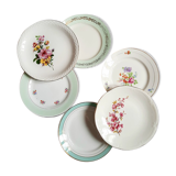 Assiettes plates anciennes dépareillées en faïence avec liserets dorés
