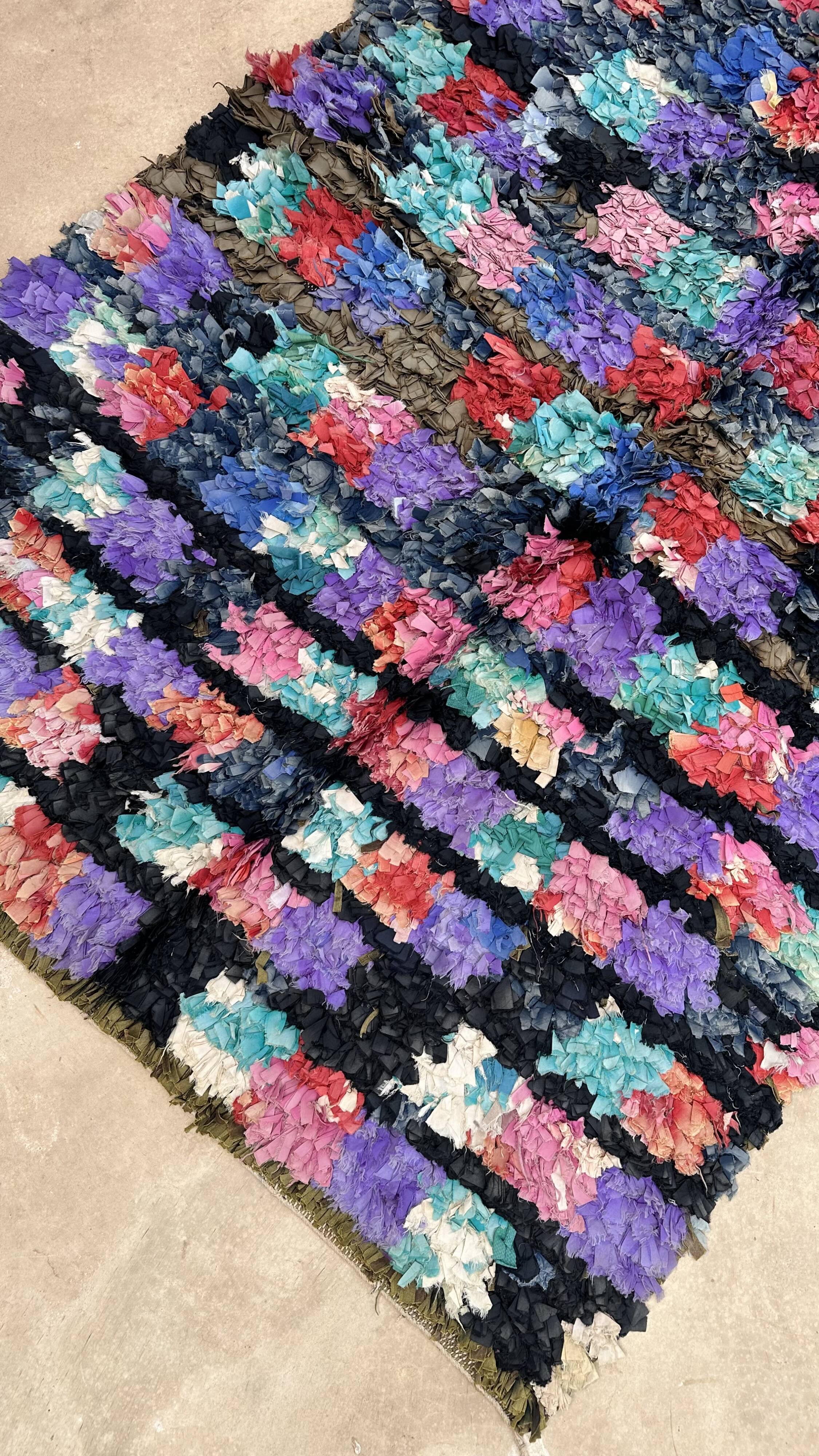 Moroccan carpet - 140 x 215 cm