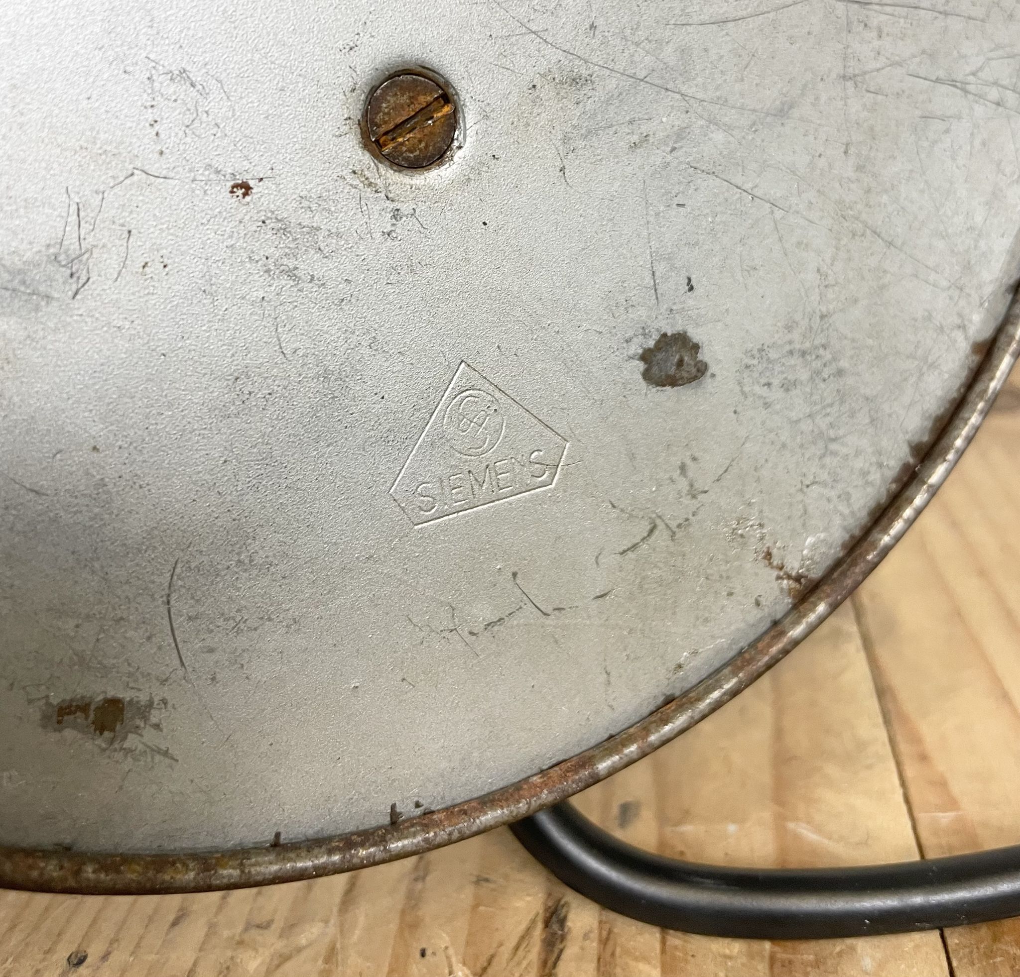 Lampe de table industrielle noire de Siemens, années 1930