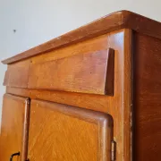 Buffet mado ancien Art Déco / 1950 en chêne et chevrons