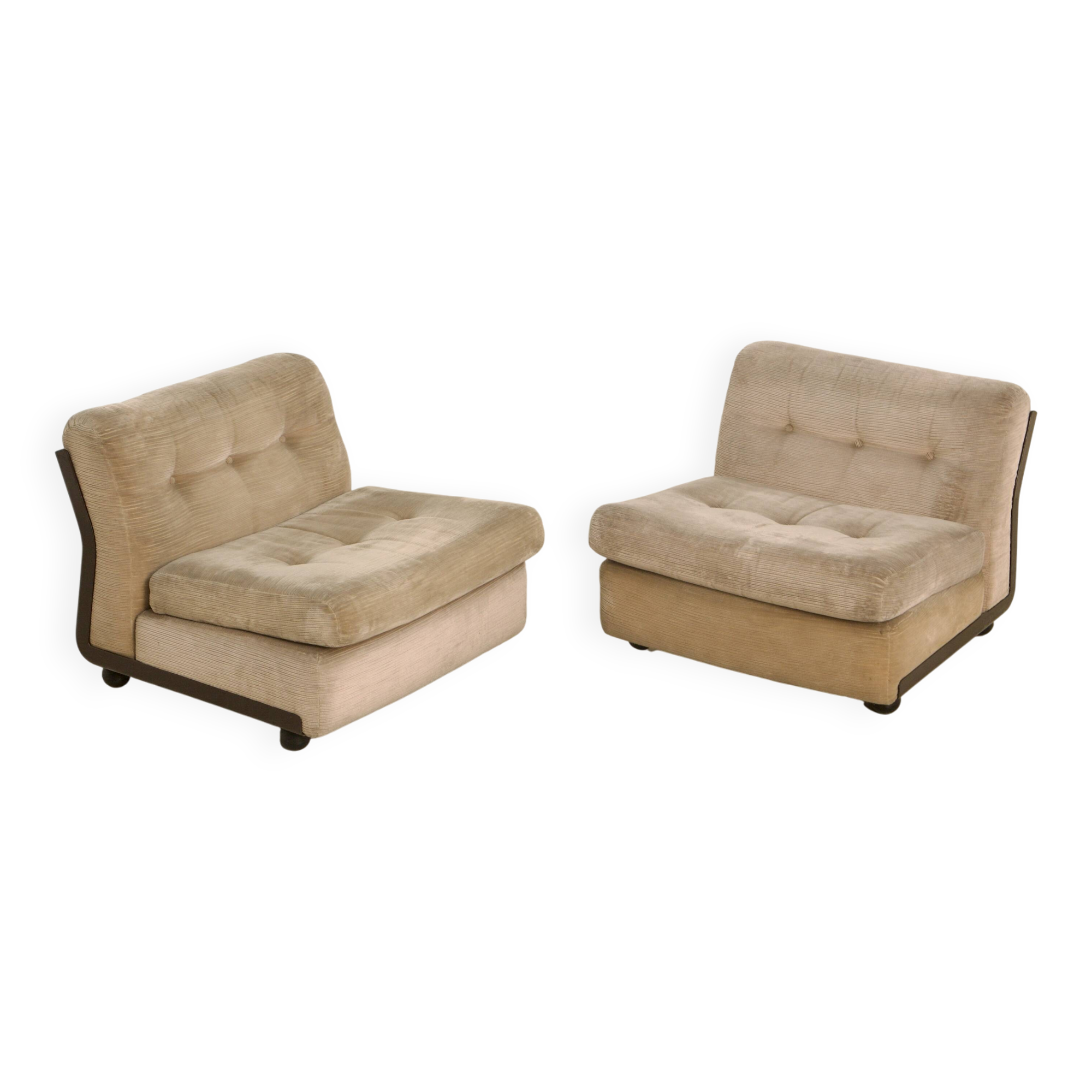 Pair of "Amanta" armchairs by Mario Bellini for C&B Italia, 60s