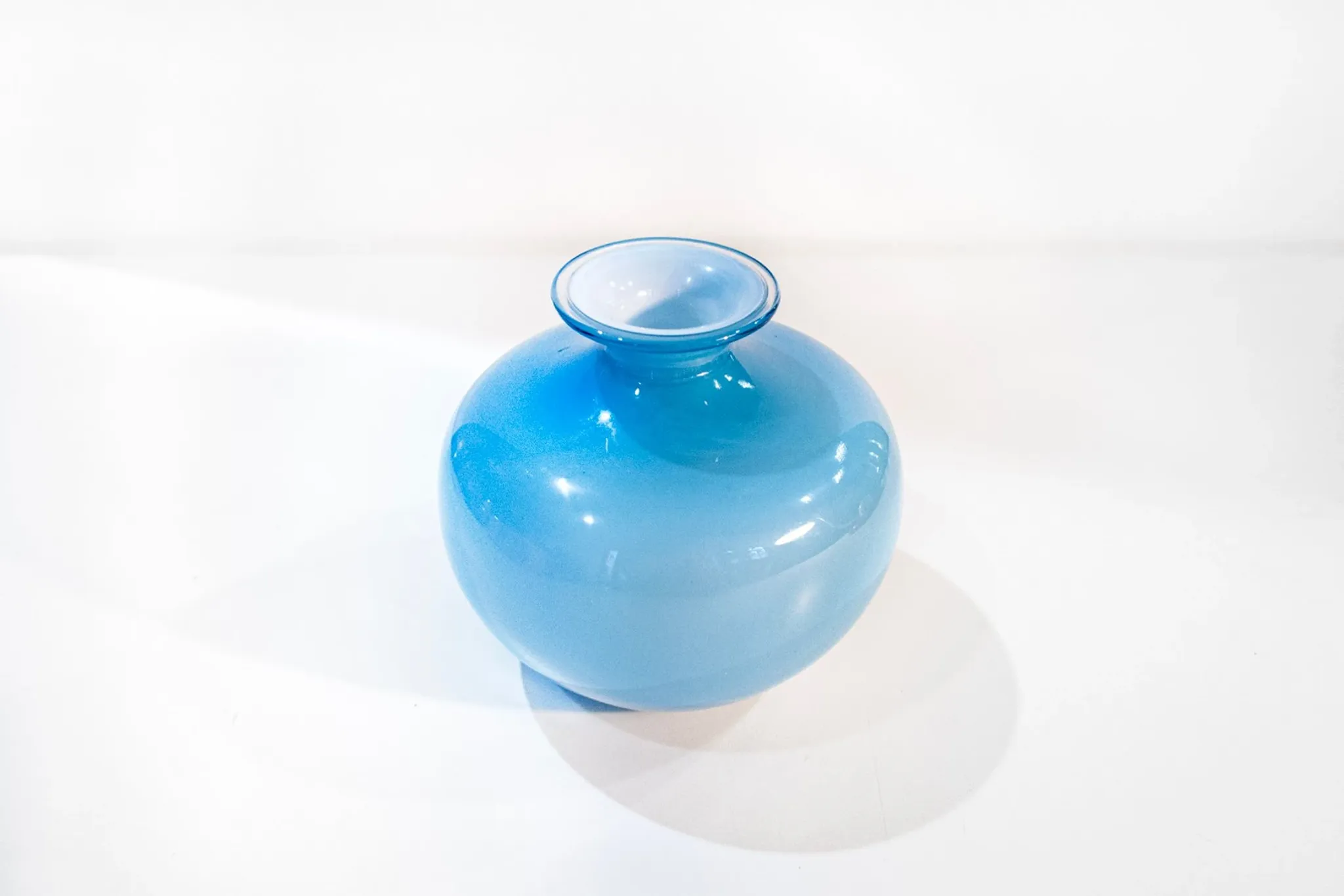 Murano glass vase by Venini, 1983