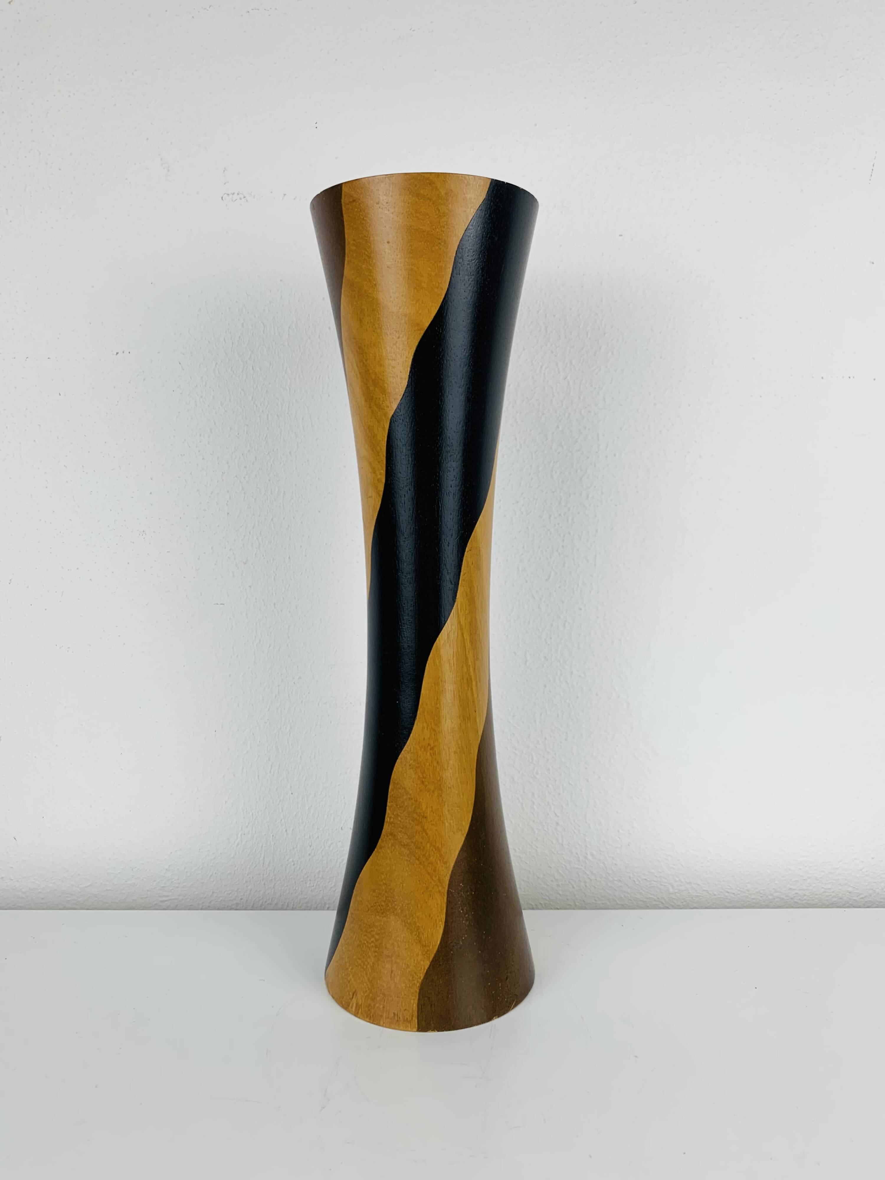 Vase diabolo bois vintage