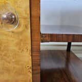 Pair of Art Decò bedside tables in walnut and thuja