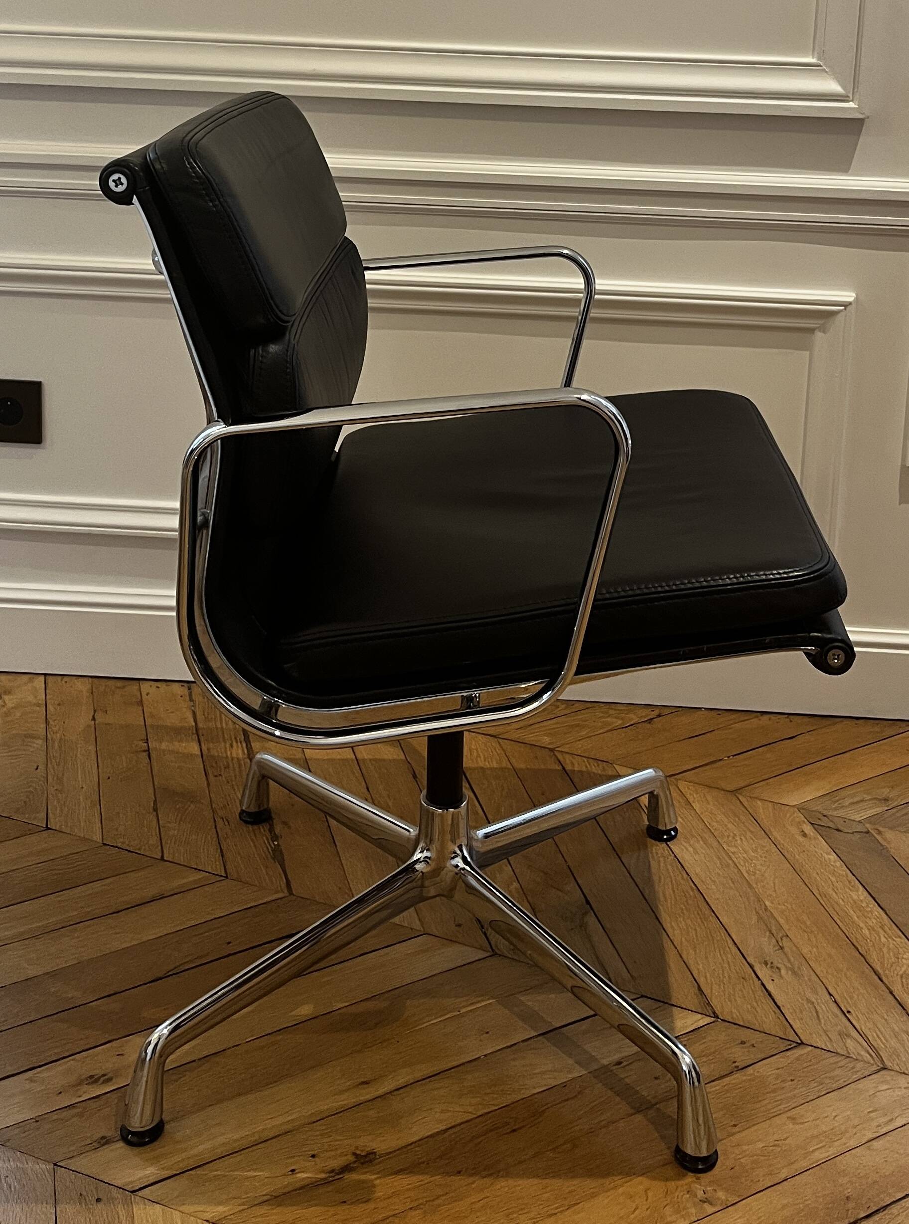 Charles & Eames for Vitra