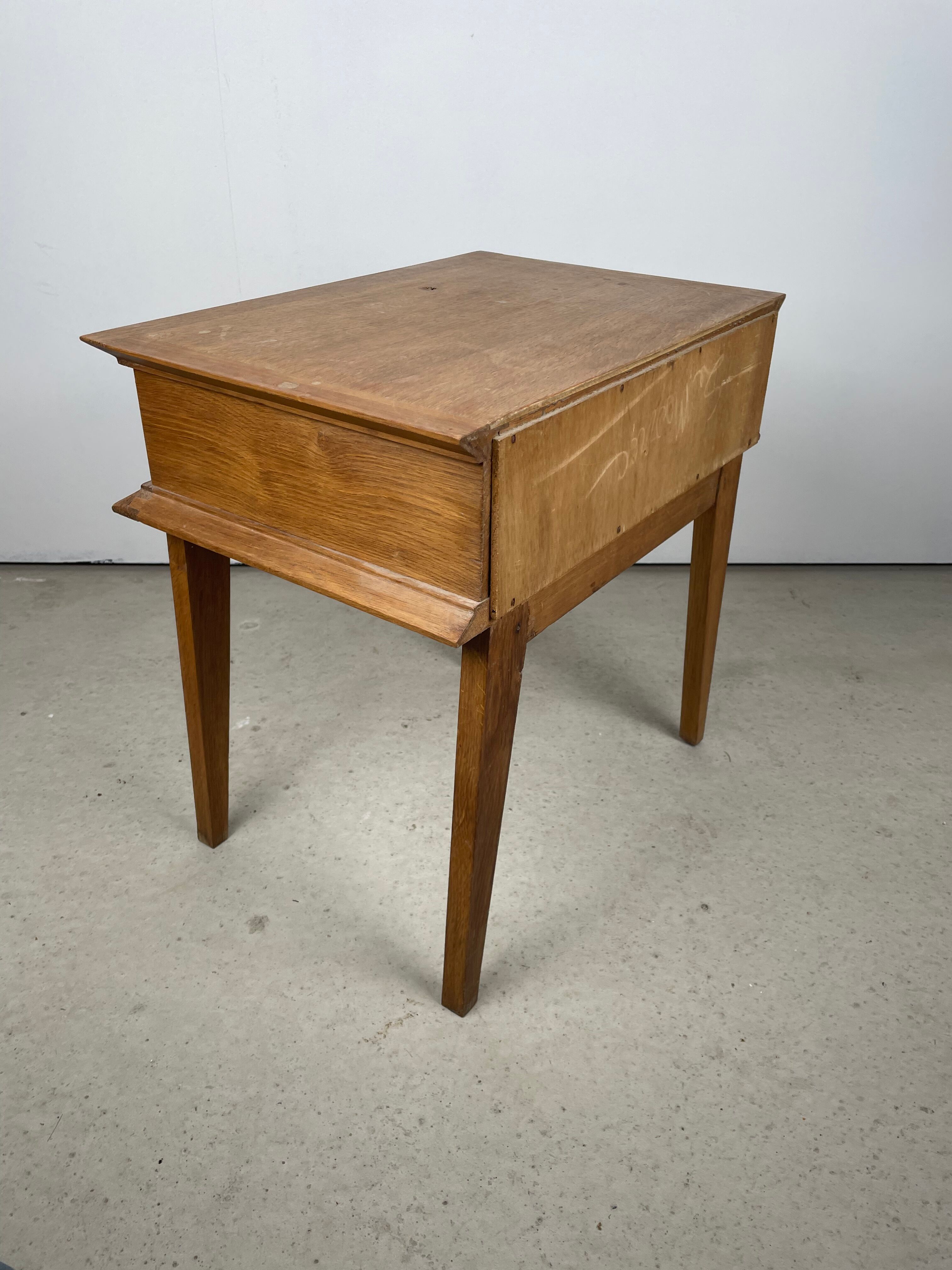 Bedside table feet compass 1950