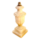 Pied de lampe en albâtre blanc de style classique