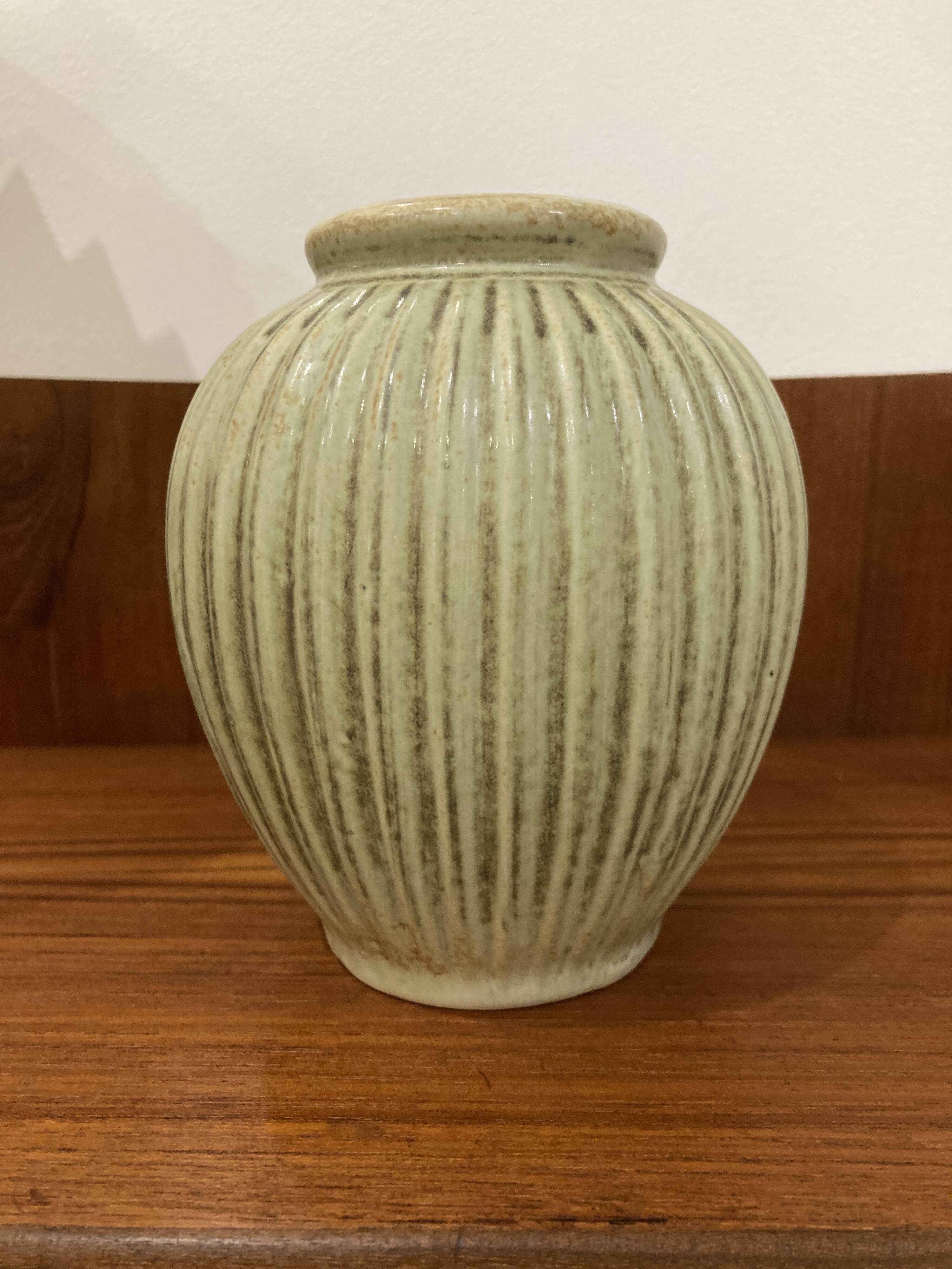Ceramic vase from the 1970s, Designer Michael Andersen