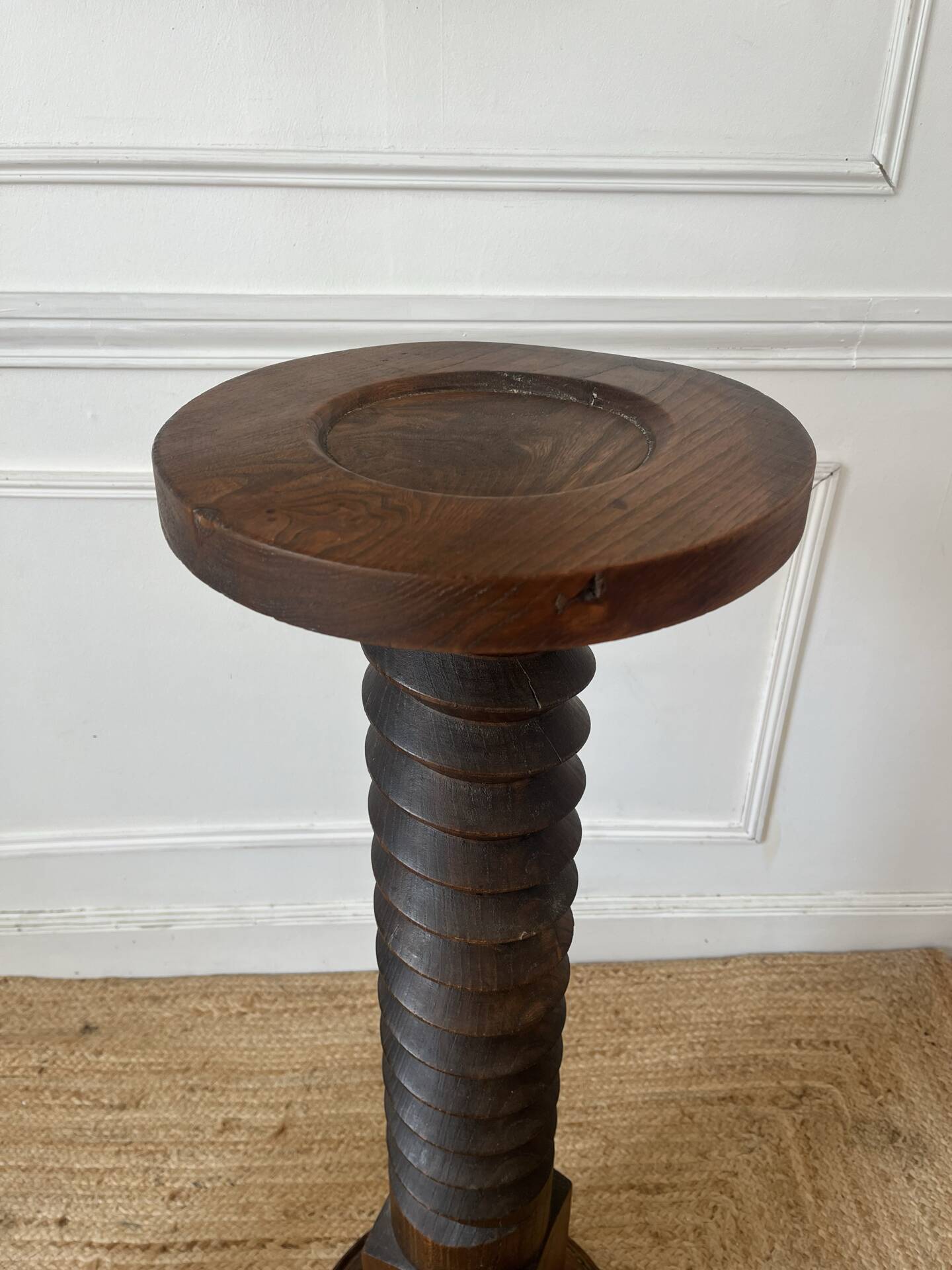 Column support screw for wooden press