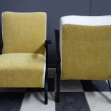 Paire de fauteuils de Jindrich Halabala