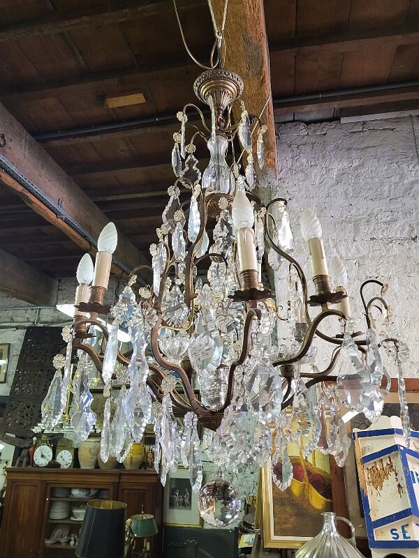 Chandelier with tassels 8 bulbs