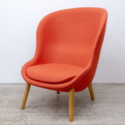 Fauteuil lounge Hyg Lounge rouge Normann Copenhagen