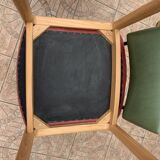 Powder pink armchair - light wood