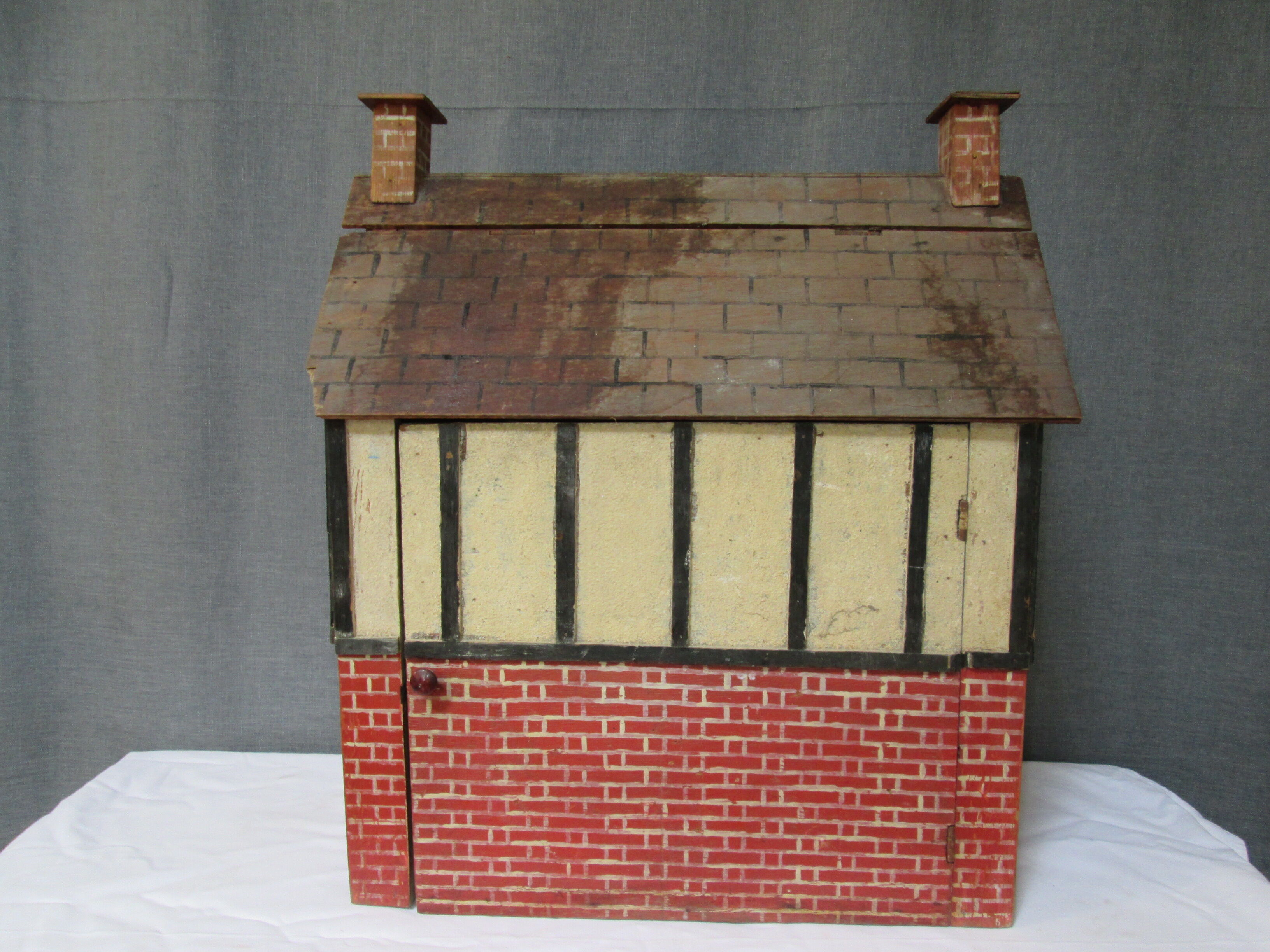Old dollhouse