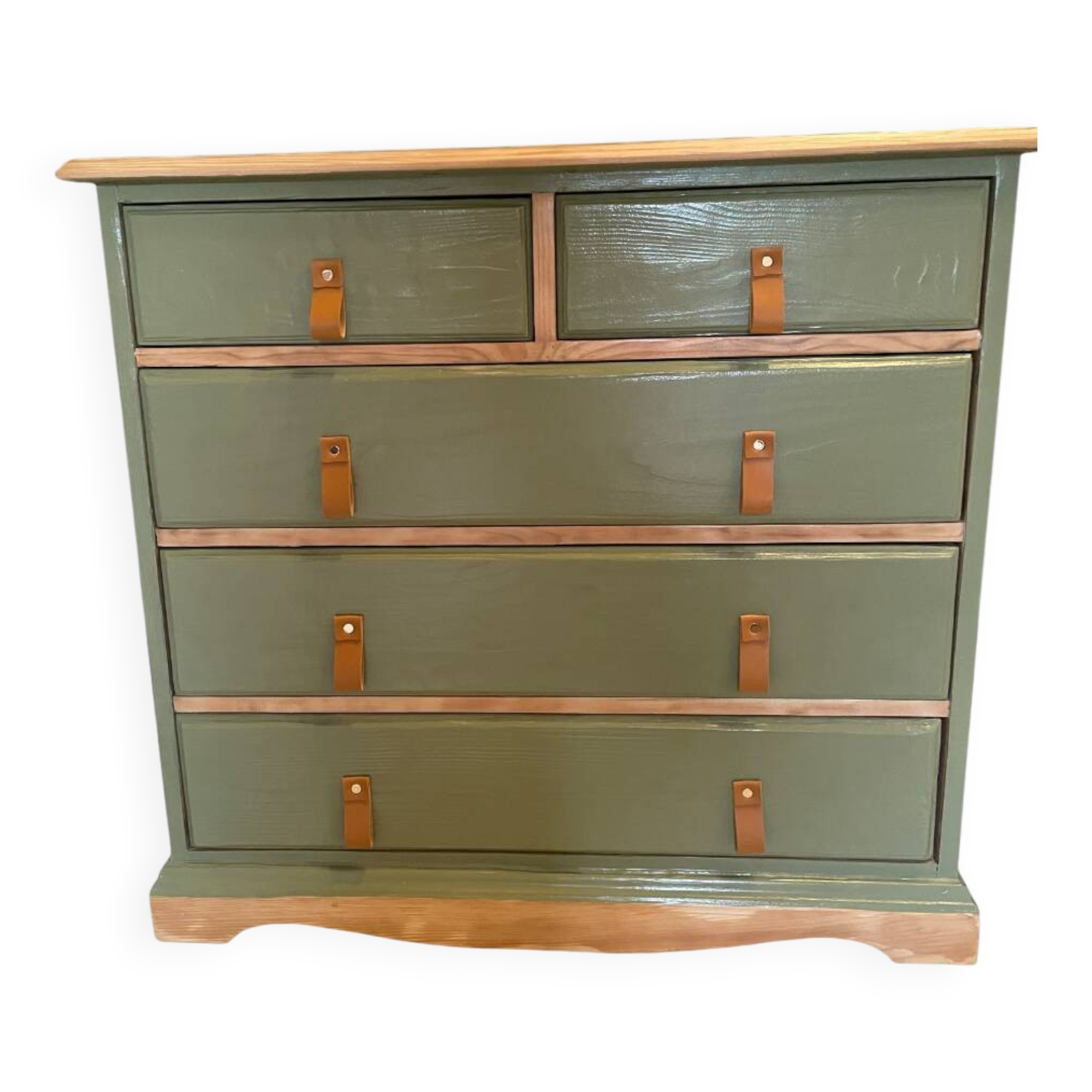 classic chest of drawers