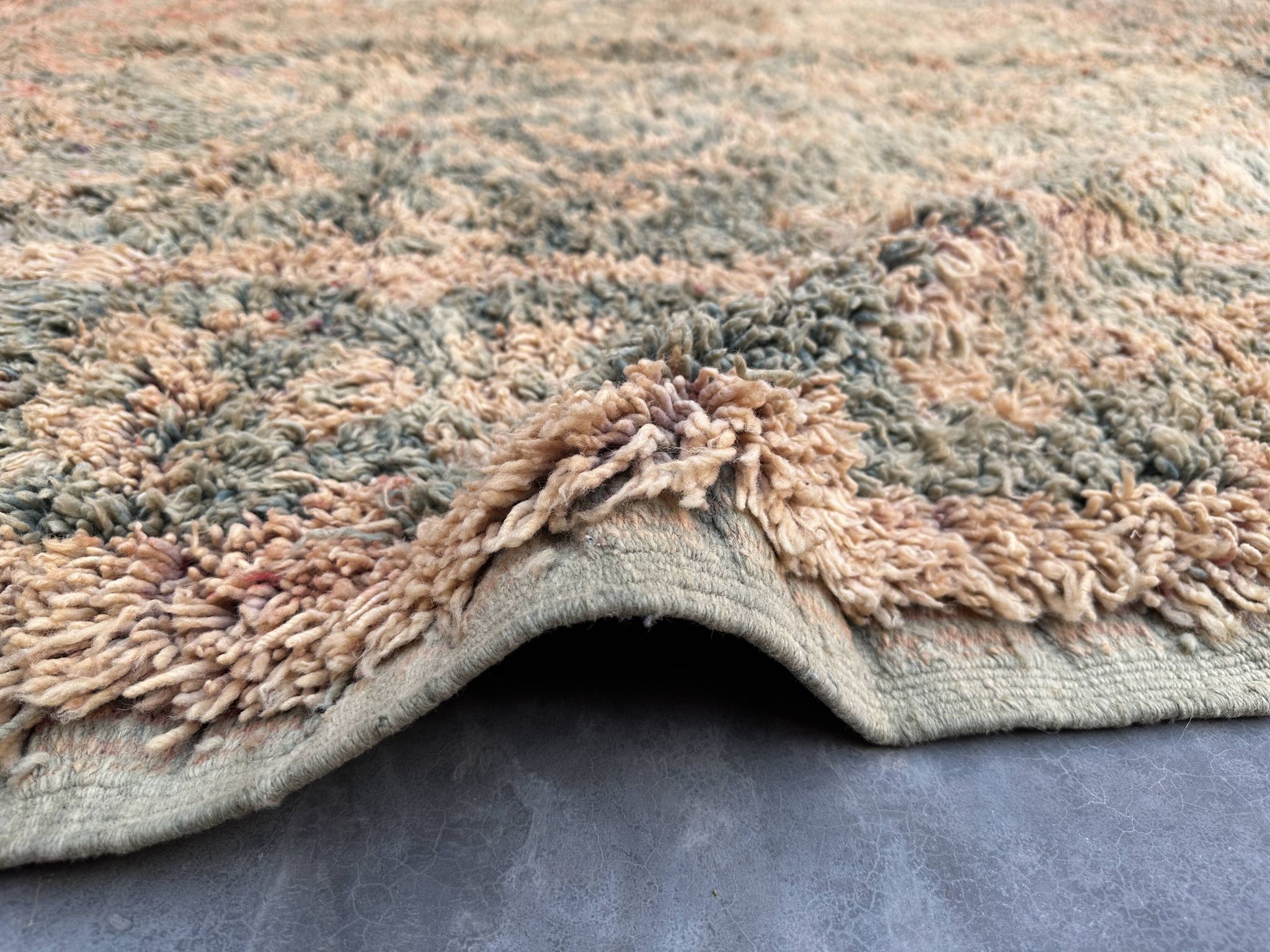 Tapis Marocain pêche et vert - 220 x 388 cm