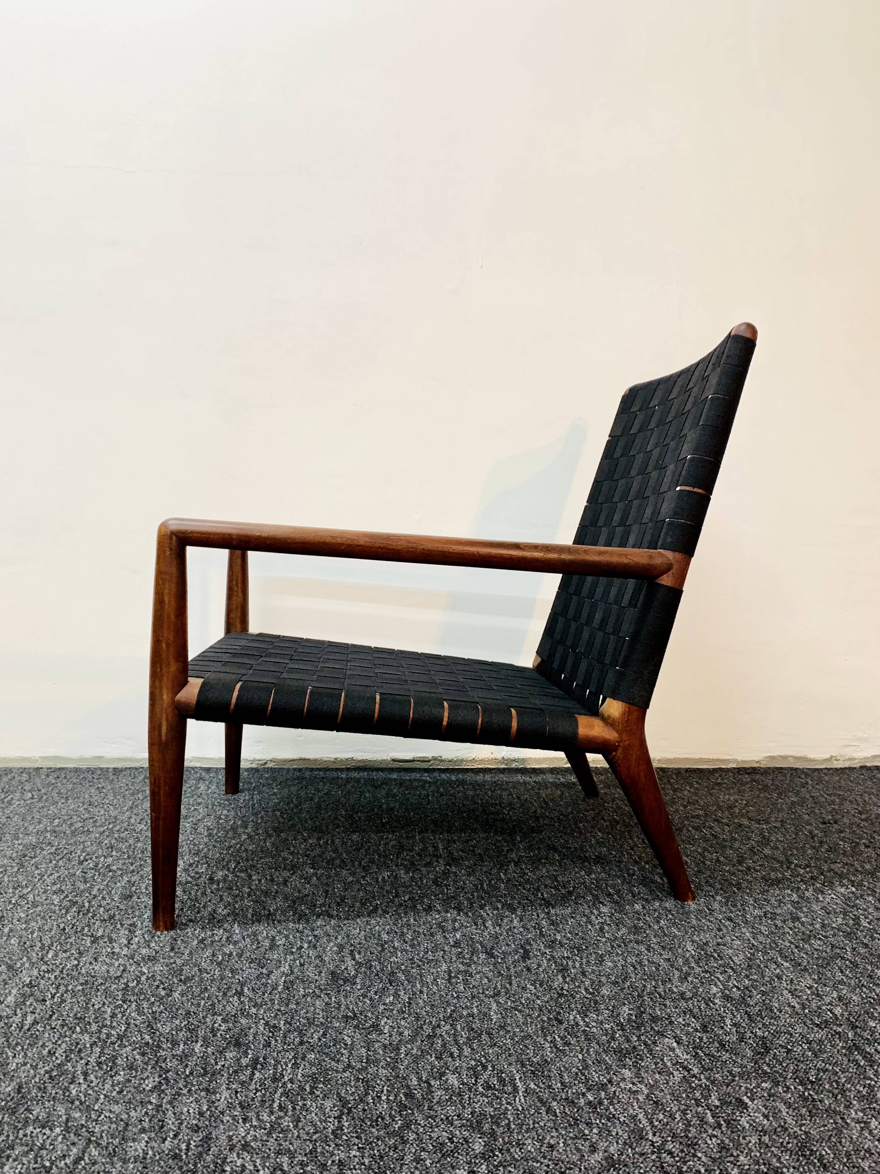 Set of 2 Walnut Lounge Chairs by T.H. Robsjohn-Gibbings for Widdicomb