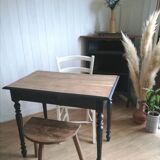 Farmhouse table