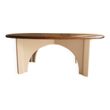 Oval coffee table