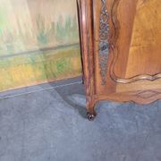 Walnut confiturer from the 19th century.