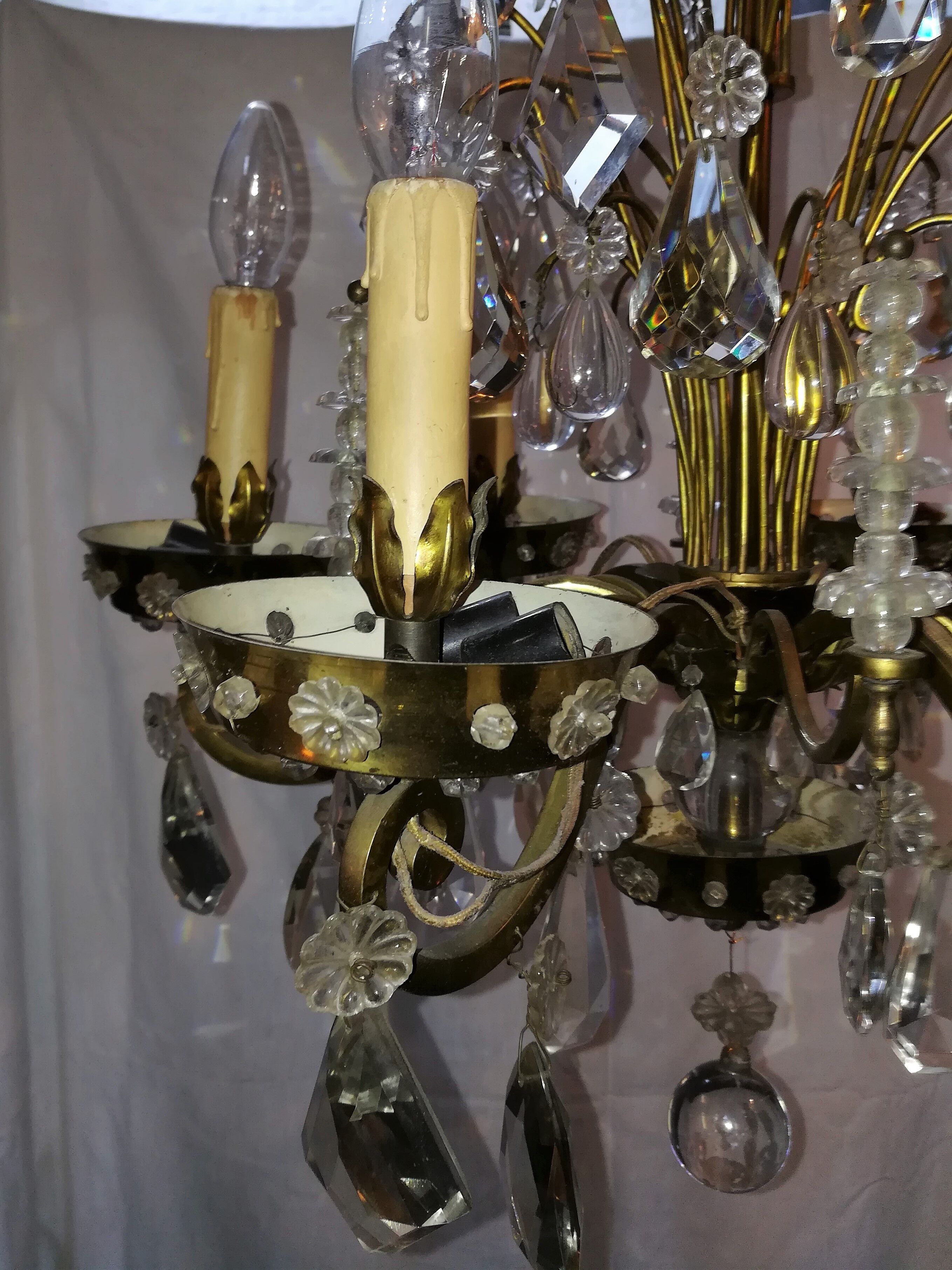 Lustre en verre et laiton 1960