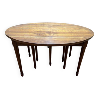 Table ovale en merisier 25 personnes