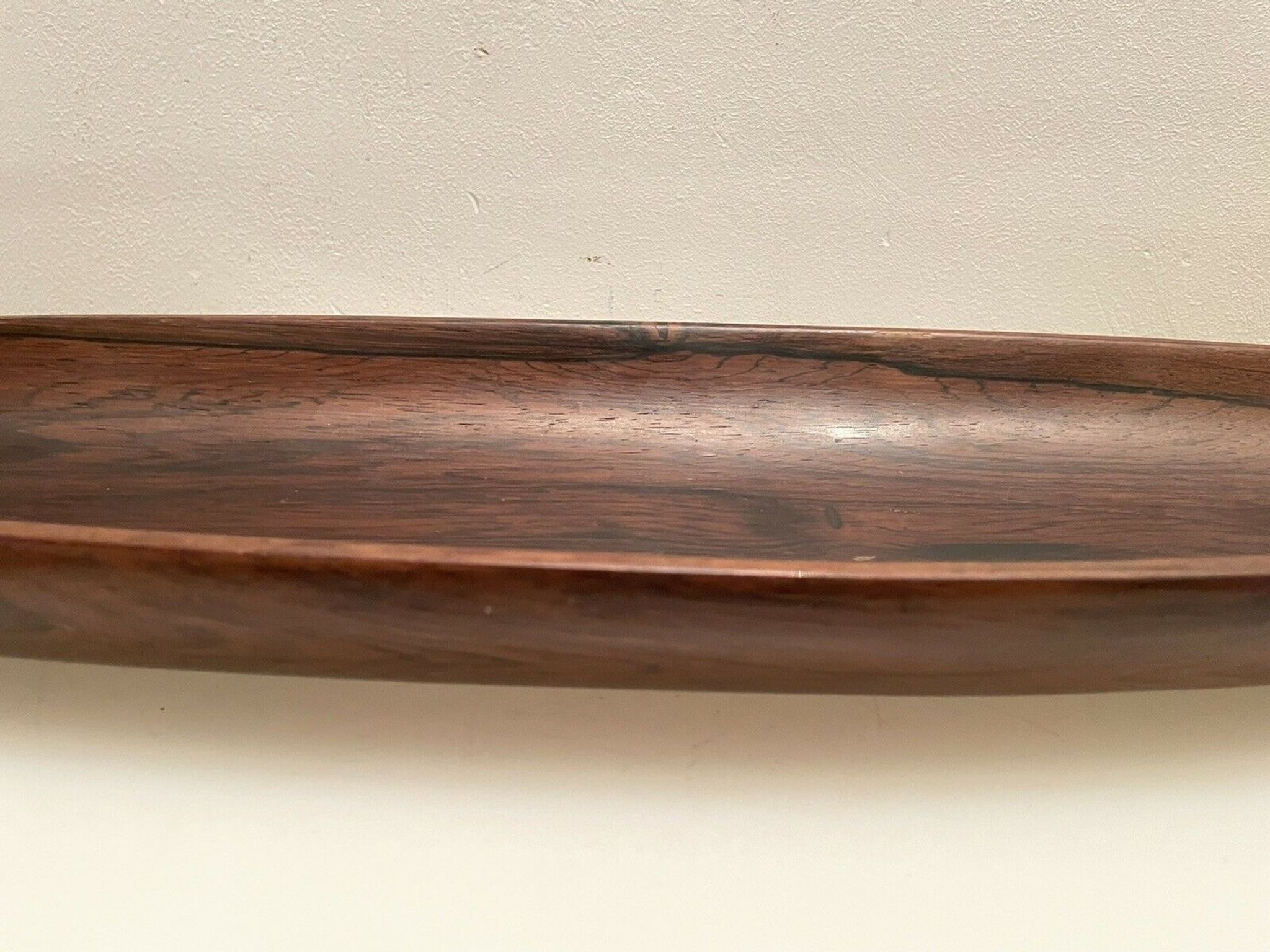 Centerpiece, canoe, wood art, jean gillon, jacaranda, vintage 70