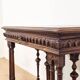 Bureau d’écrivain en noyer sculpté de style Renaissance, fin du XIXe siècle