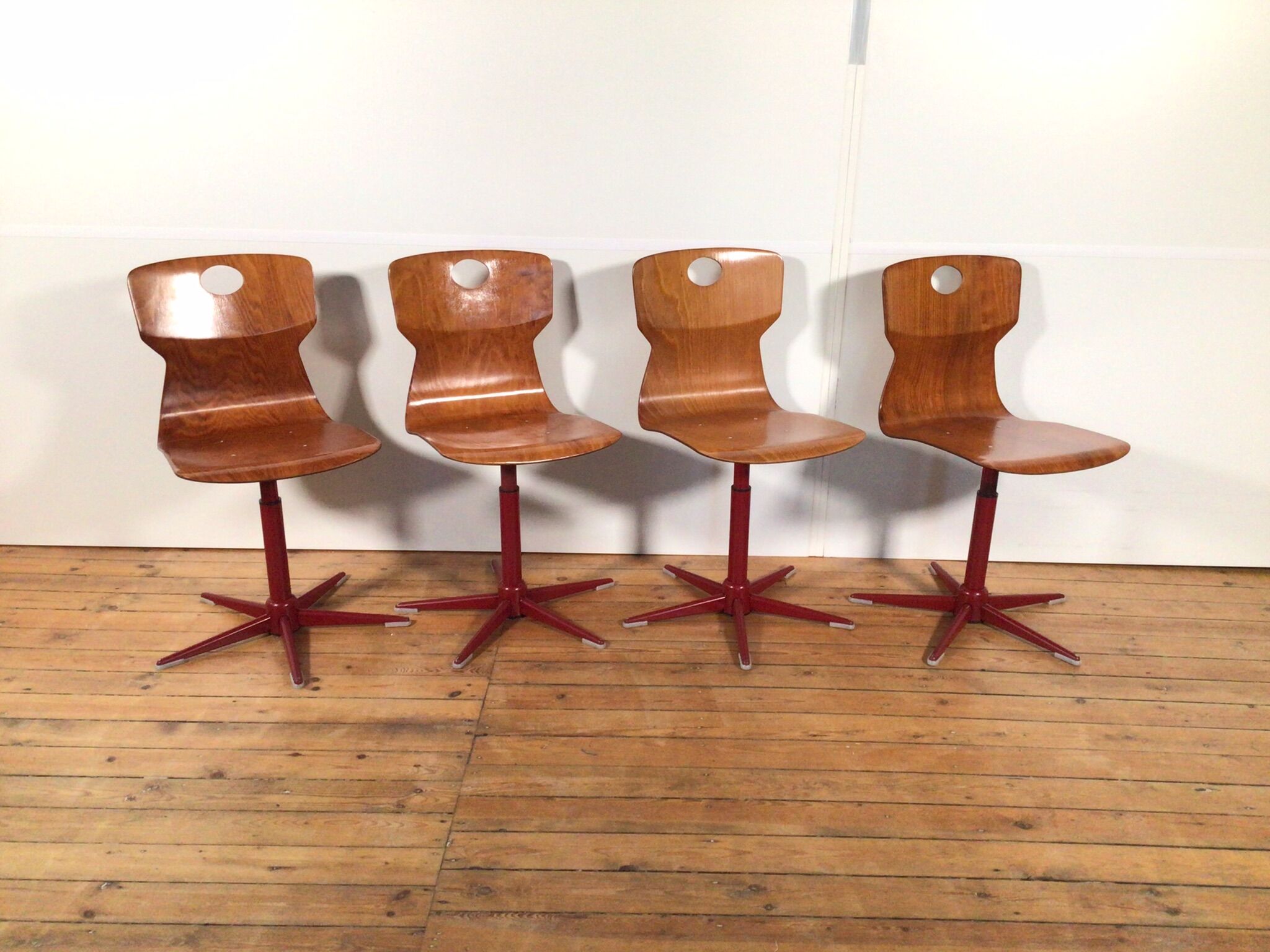 height adjustable industrial chair