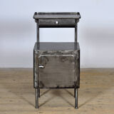 Table de nuit en fer, vers 1950