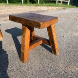 Coffee table and its brutalist style raw wood stool