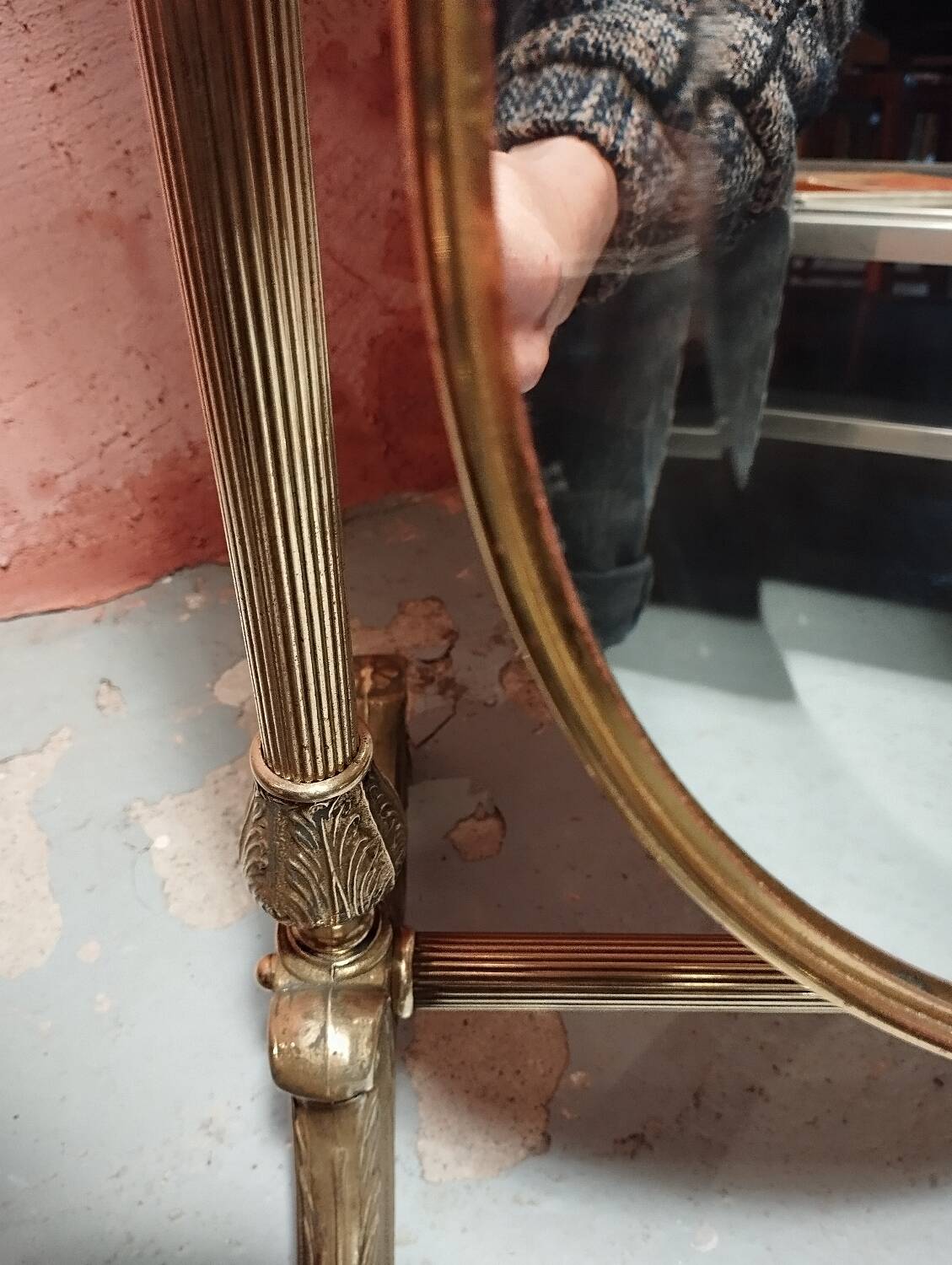 Psyche, standing mirror