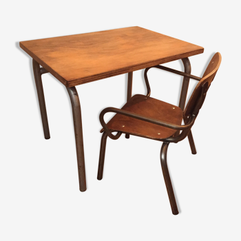 Bureau et chaise enfant