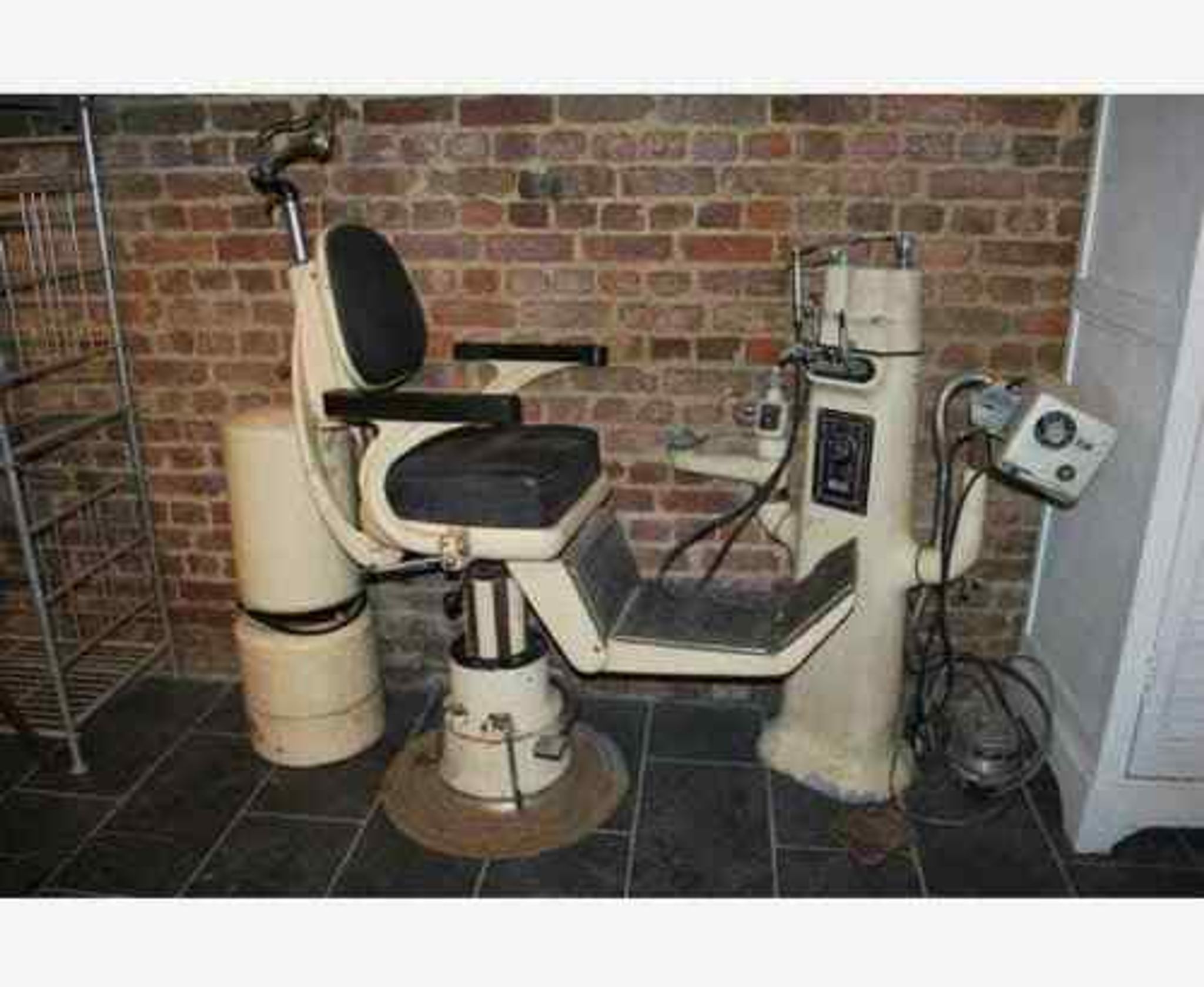fauteuil de dentiste vintage