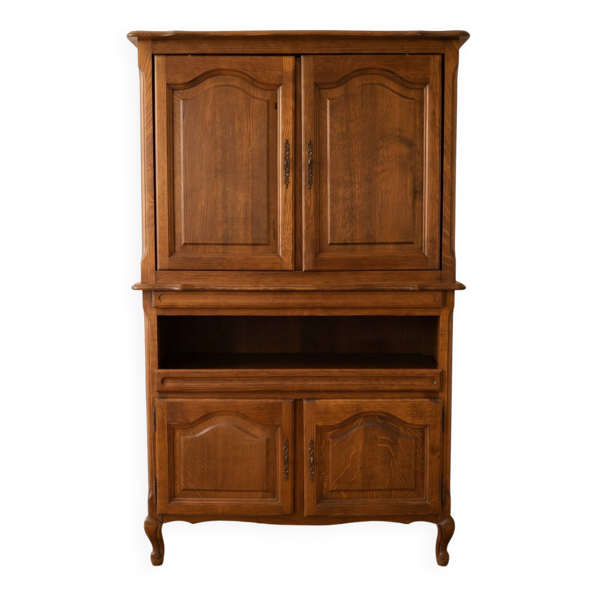 Solid oak TV cabinet in traditional style