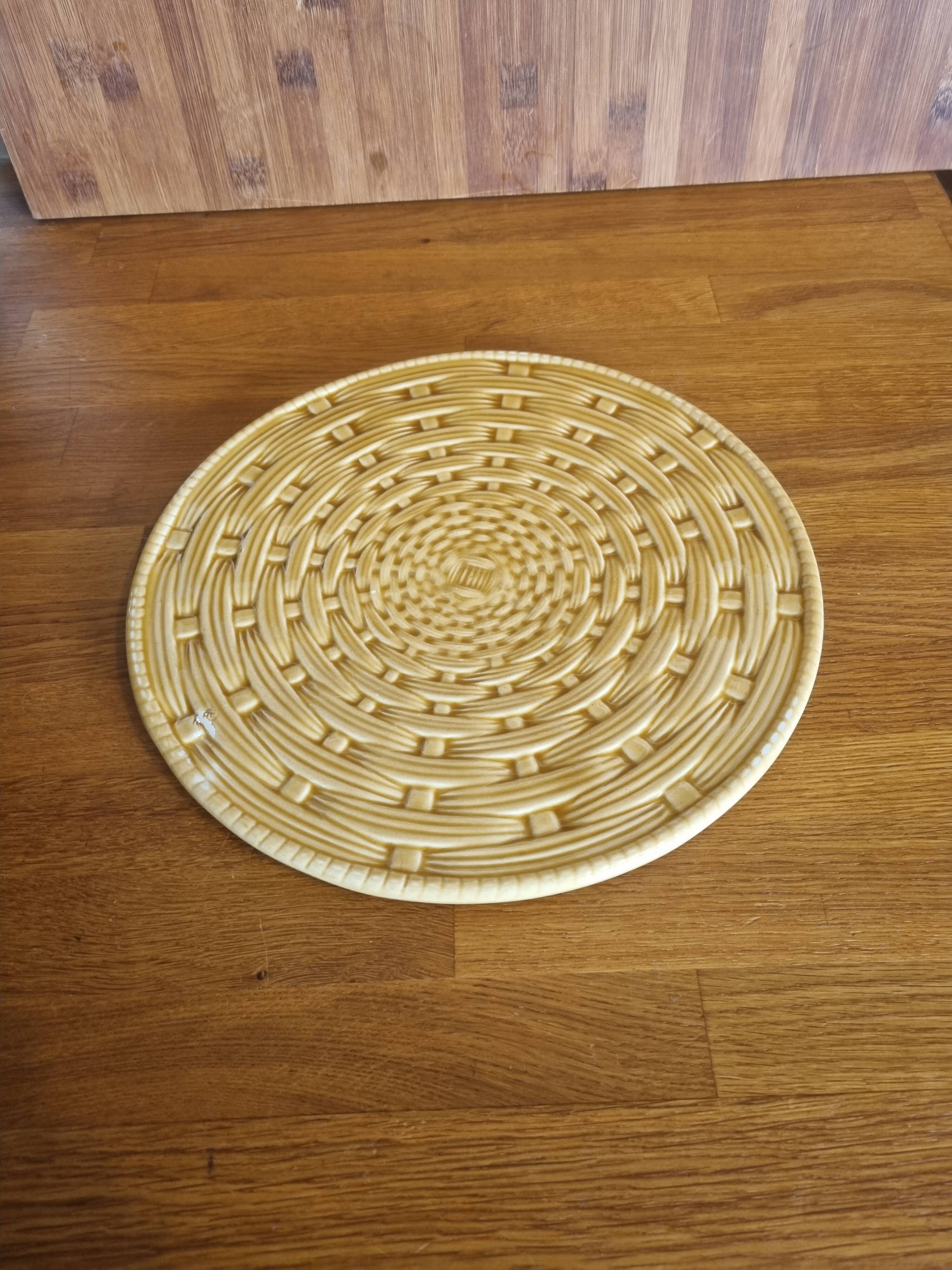 Vintage earthenware trivet from Sarreguemines Barbotine woven basket