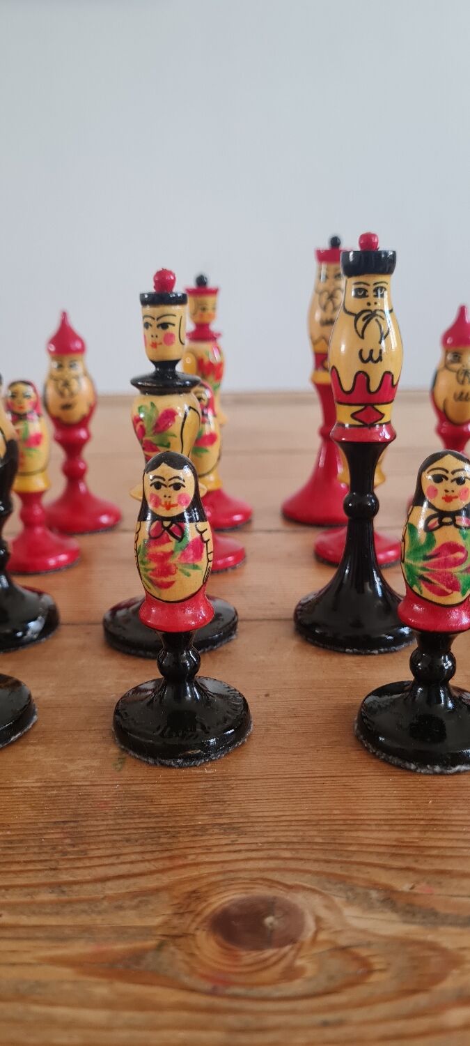 Jeu d'échec russe matryoshka
