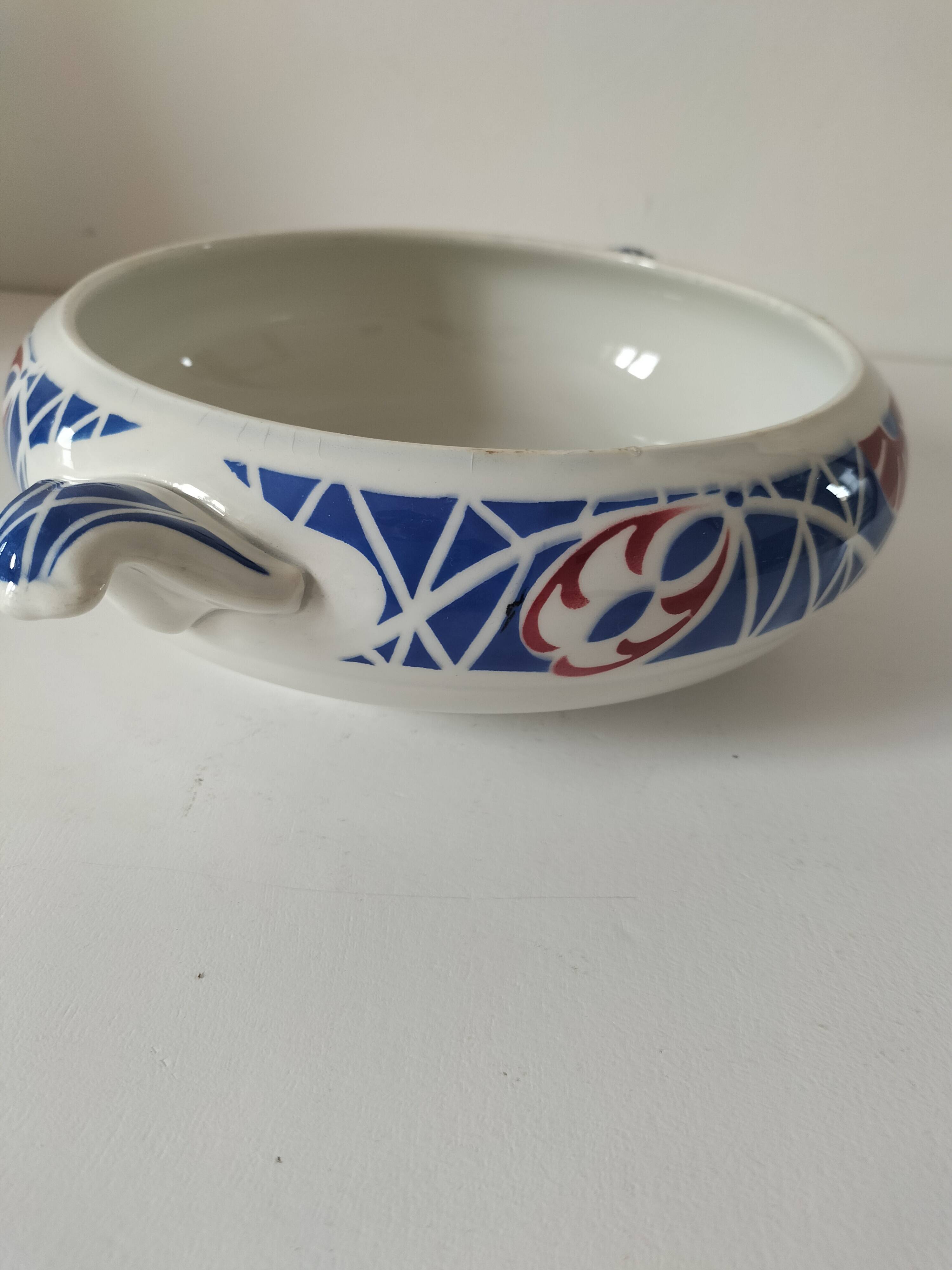 Sarreguemines vegetable dish, Robinson model