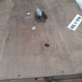 Vintage wooden and earthenware musical trivet (La vie en rose)