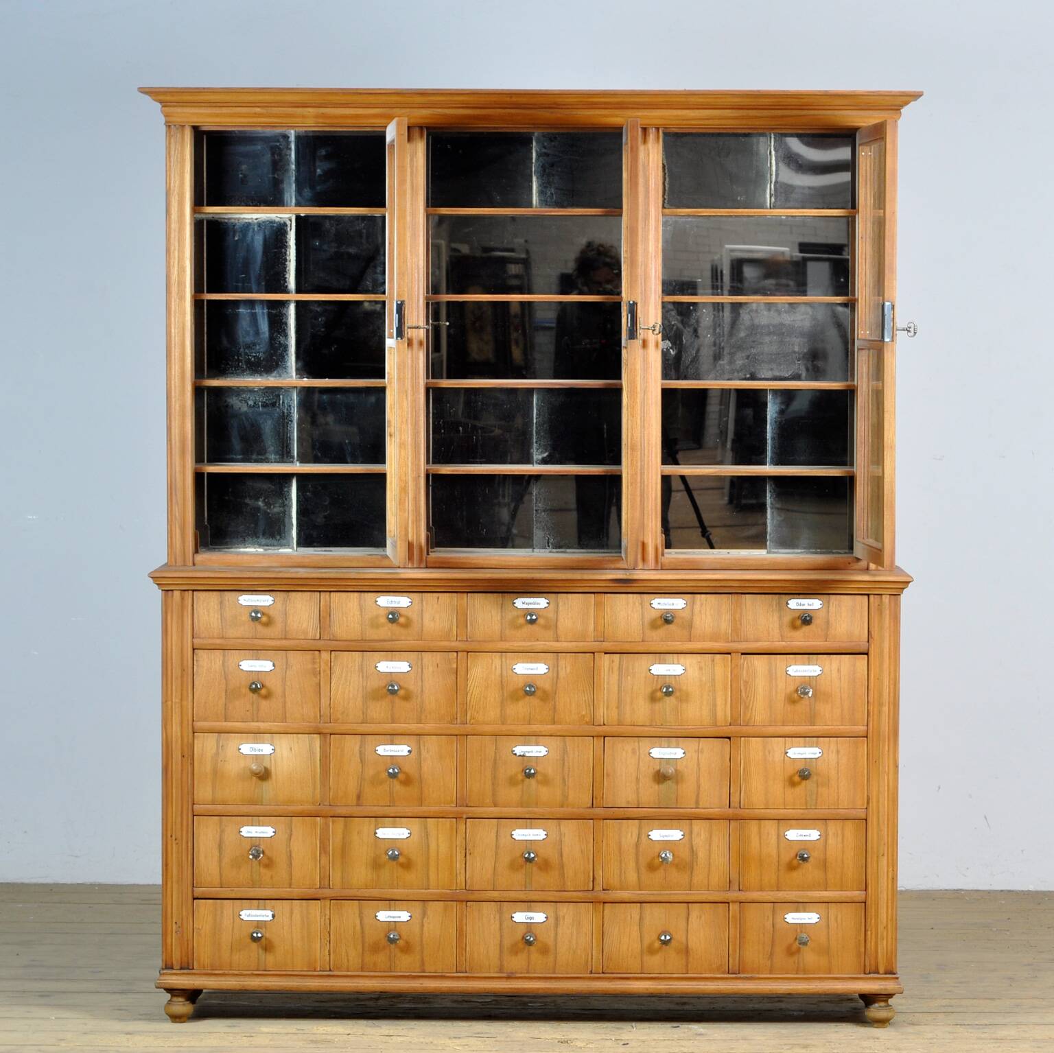 Oak And Pine Pharmacy Cabinet, anno 1889