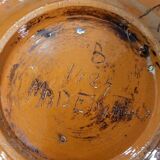 Ceramic plate with graffito stylised birds in the Pesaro Faenza style, early 1900s.