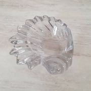 Shell-shaped glass pocket tray