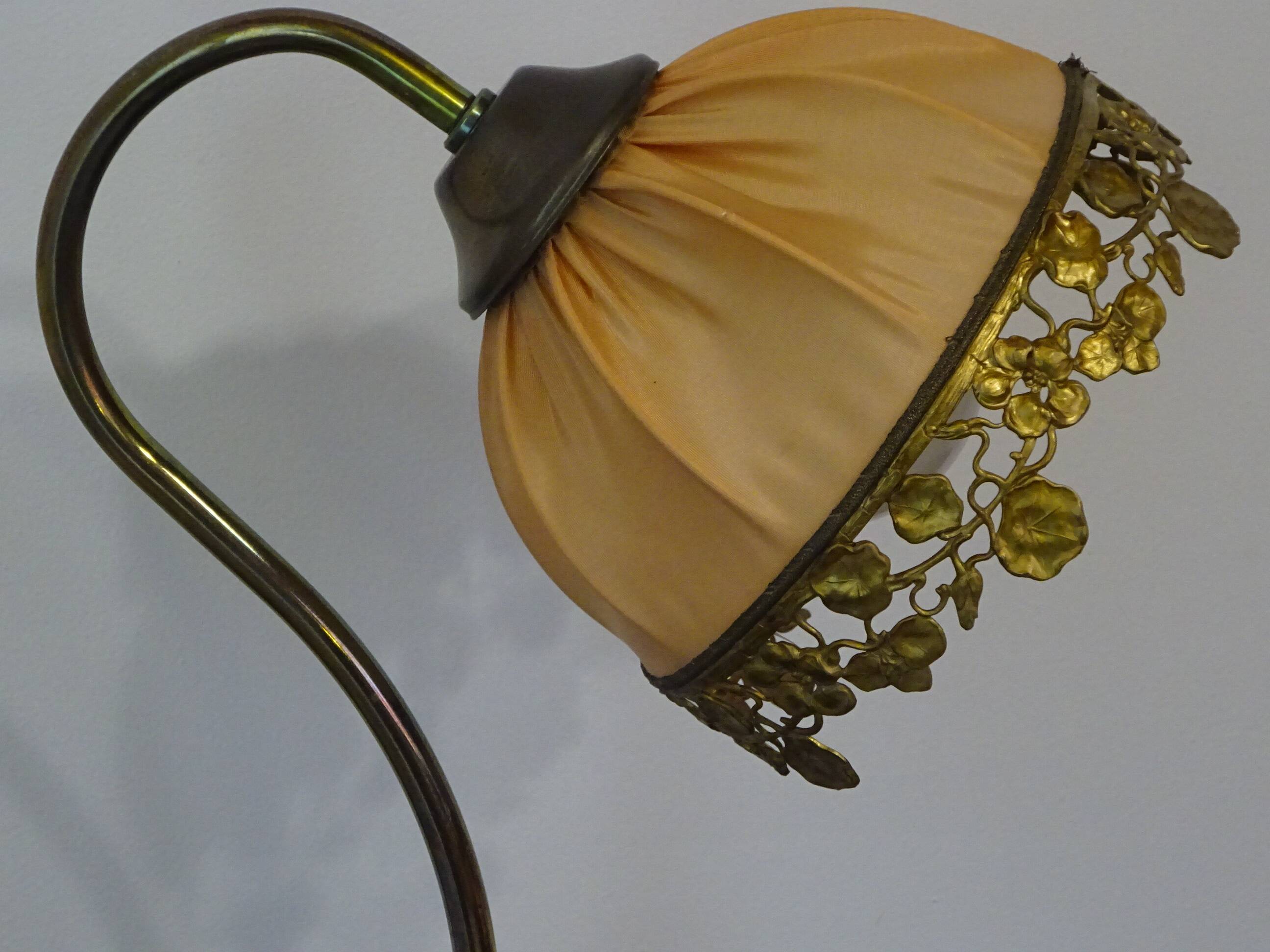 Bronze and silk swan neck lamp