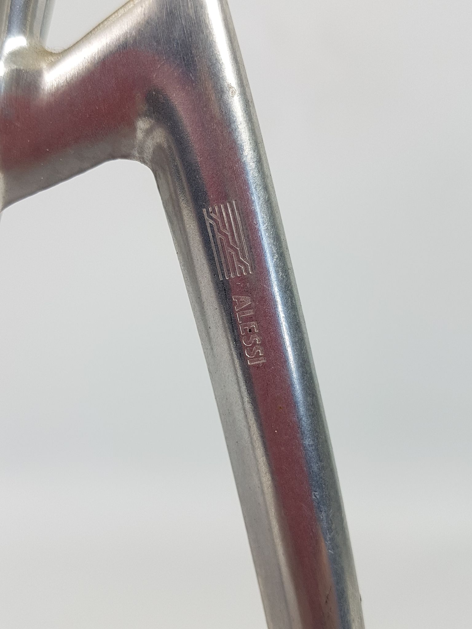 Presse-agrumes « Juicy Salif » Philippe Starck pour Alessi