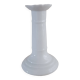 Porcelain candle holder