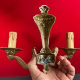 Paire d'applique en bronze stylisé classique