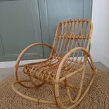 Fauteuil à bascule en rotin