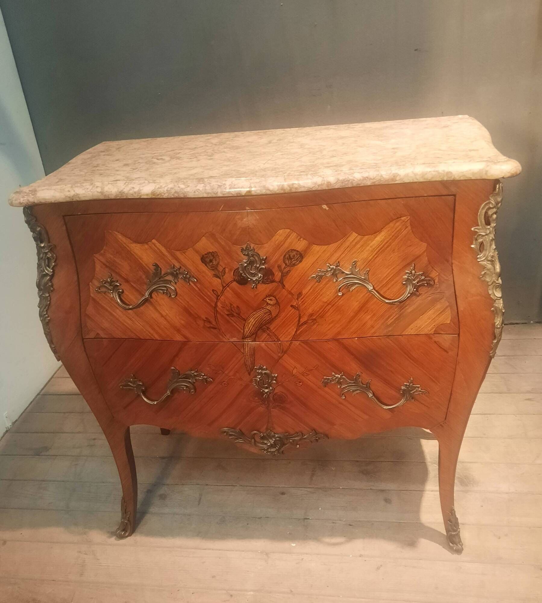 Louis XV style marquetry chest of drawers