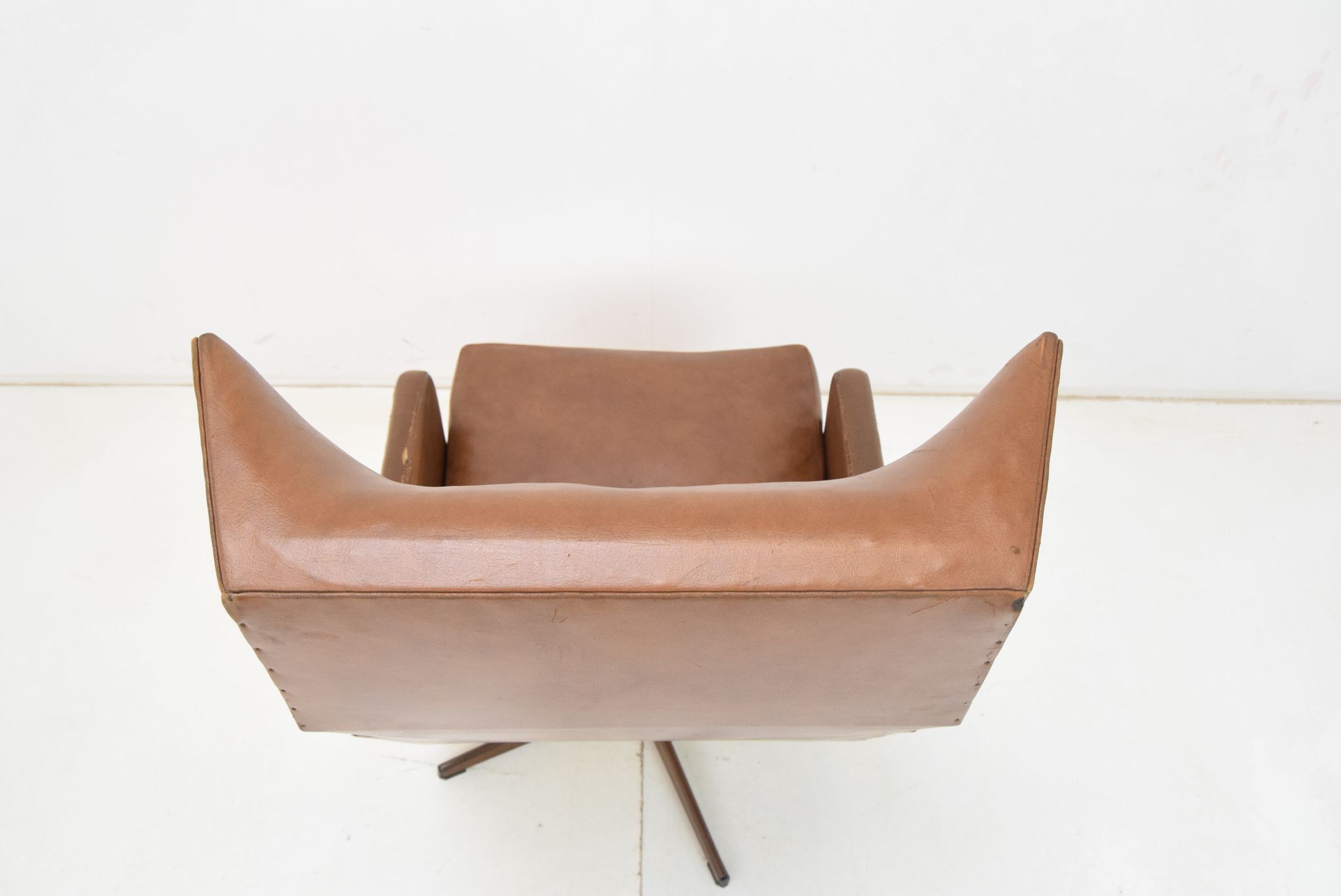 Mid-century leatherette rotatable armchair,1960's.